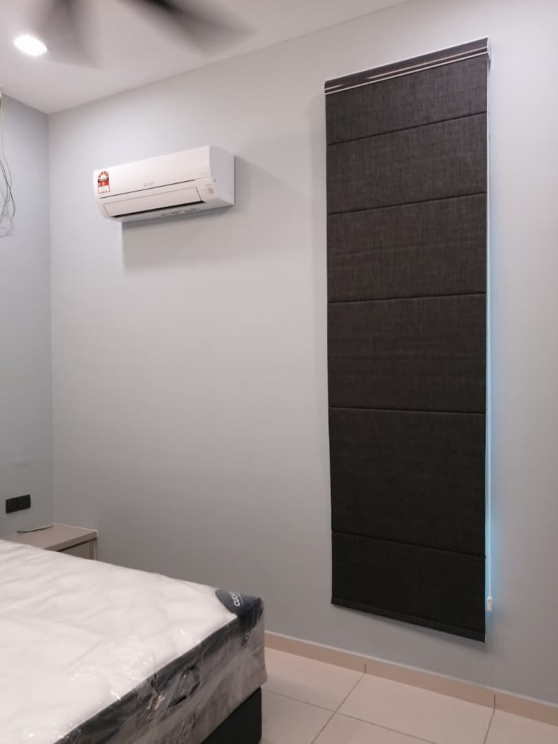 ROMAN BLINDS